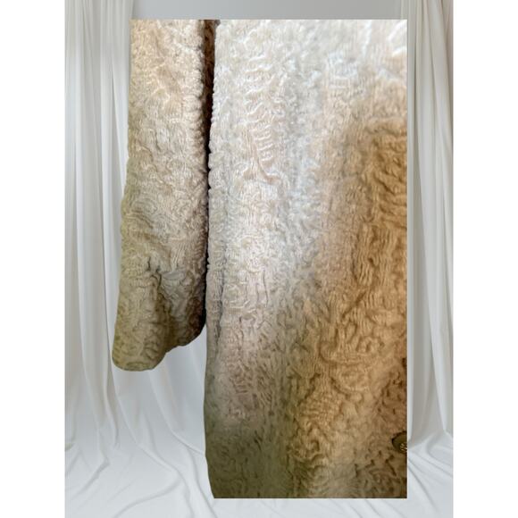Vtg 1950s American Apparel Cream Faux Persian Lamb Coat with Mink-Style Collar - Picture 7 of 8